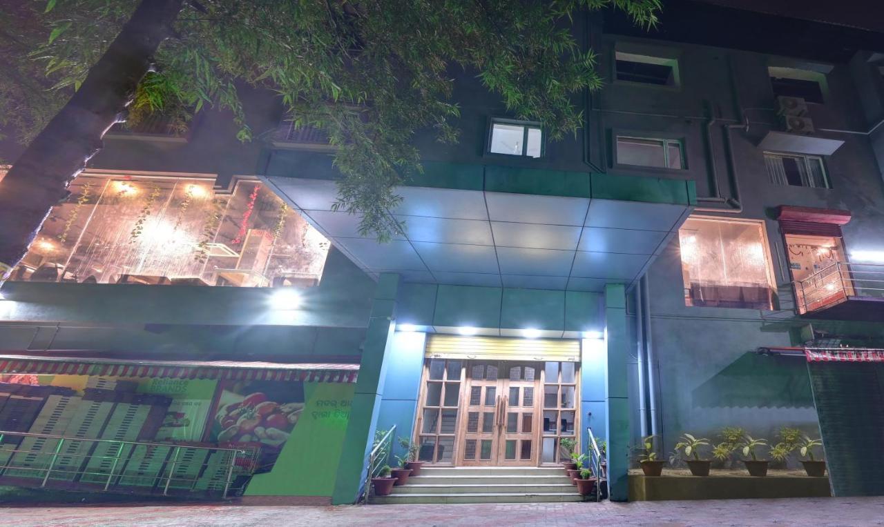 Treebo Paradise Premium Rasulgarh Бхубанешвара Экстерьер фото