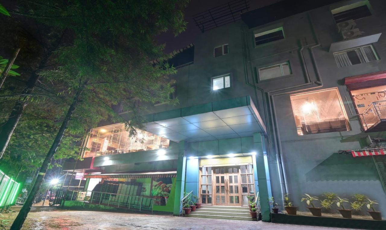 Treebo Paradise Premium Rasulgarh Бхубанешвара Экстерьер фото